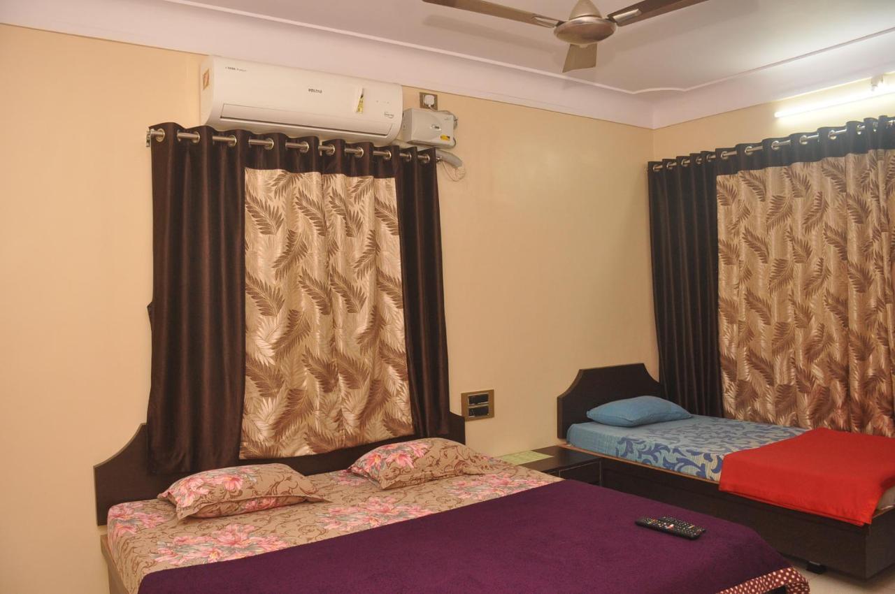 Hunjar House Hotel Panvel Exterior foto